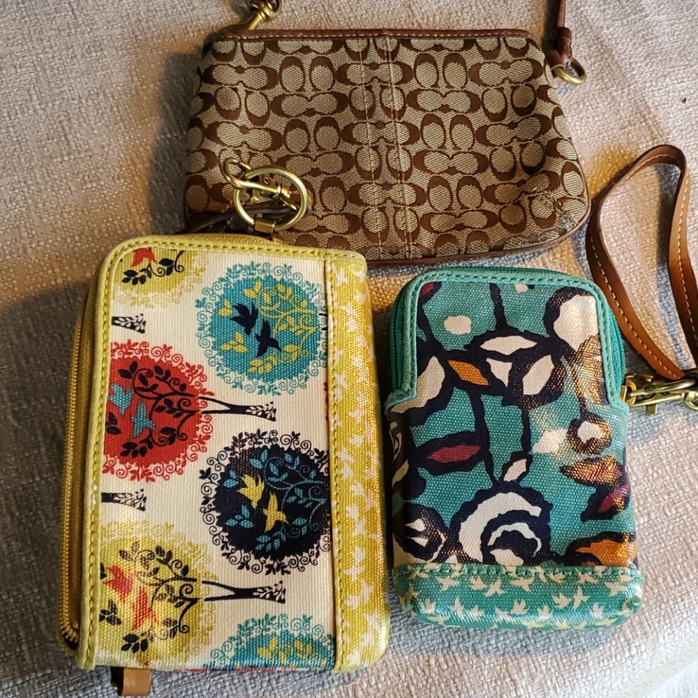 Purses - Picture 9 of 12